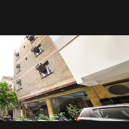Hotel Mahalaxmi Deluxe Neu-Delhi Exterior foto